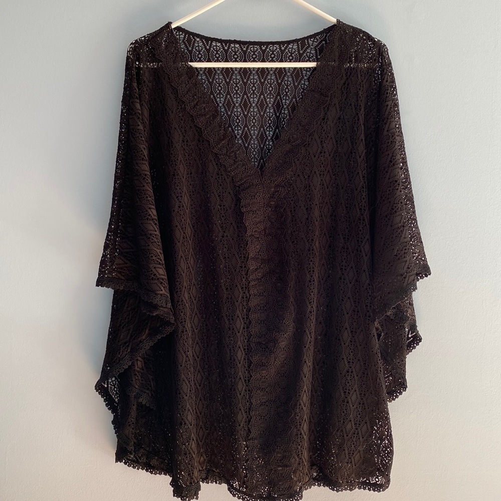 Women’s Black Lace Swim Cover-up